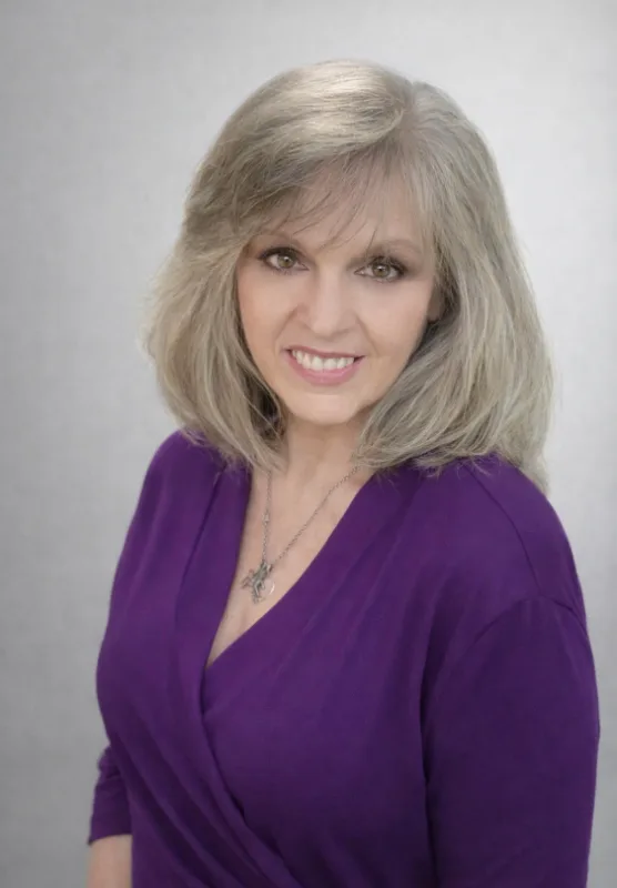 Diane Reynolds, Matthews Light