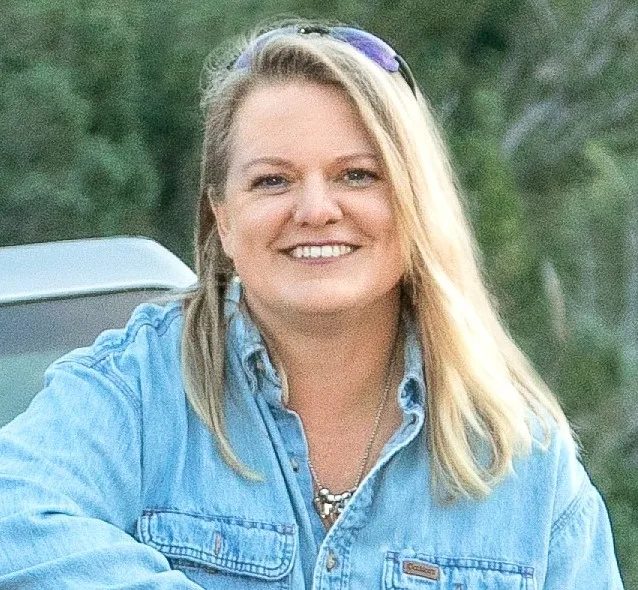 Niki Hankins, No Dumb Blonde Accounting